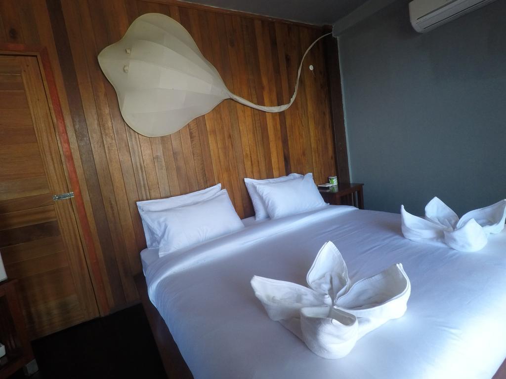 Ao Muong Beach Resort Ko Tao Esterno foto
